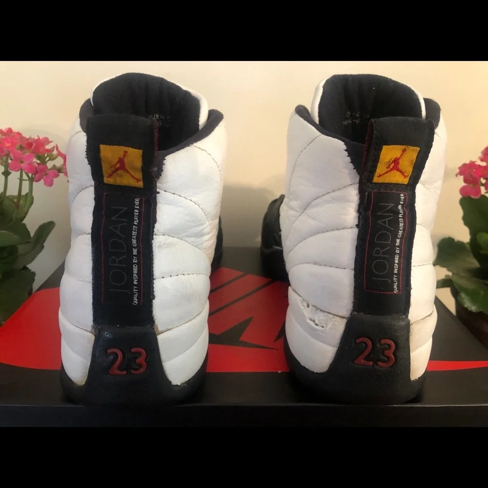 Jordan 12 OG Taxi (1996) Size 12